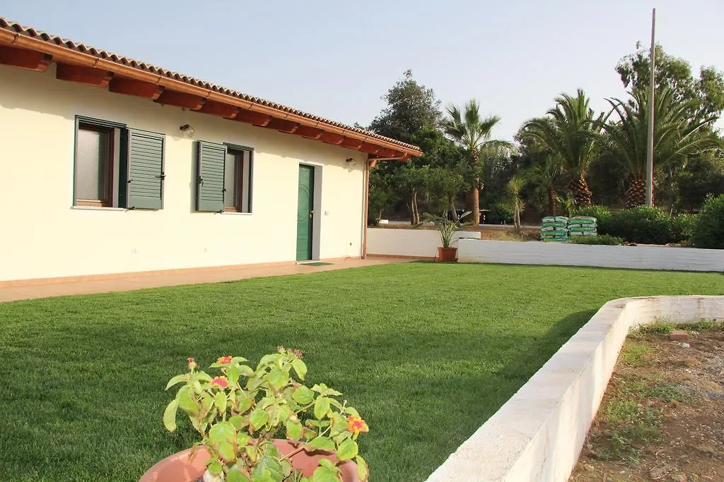 Agliado Villa Platamona Farm stay